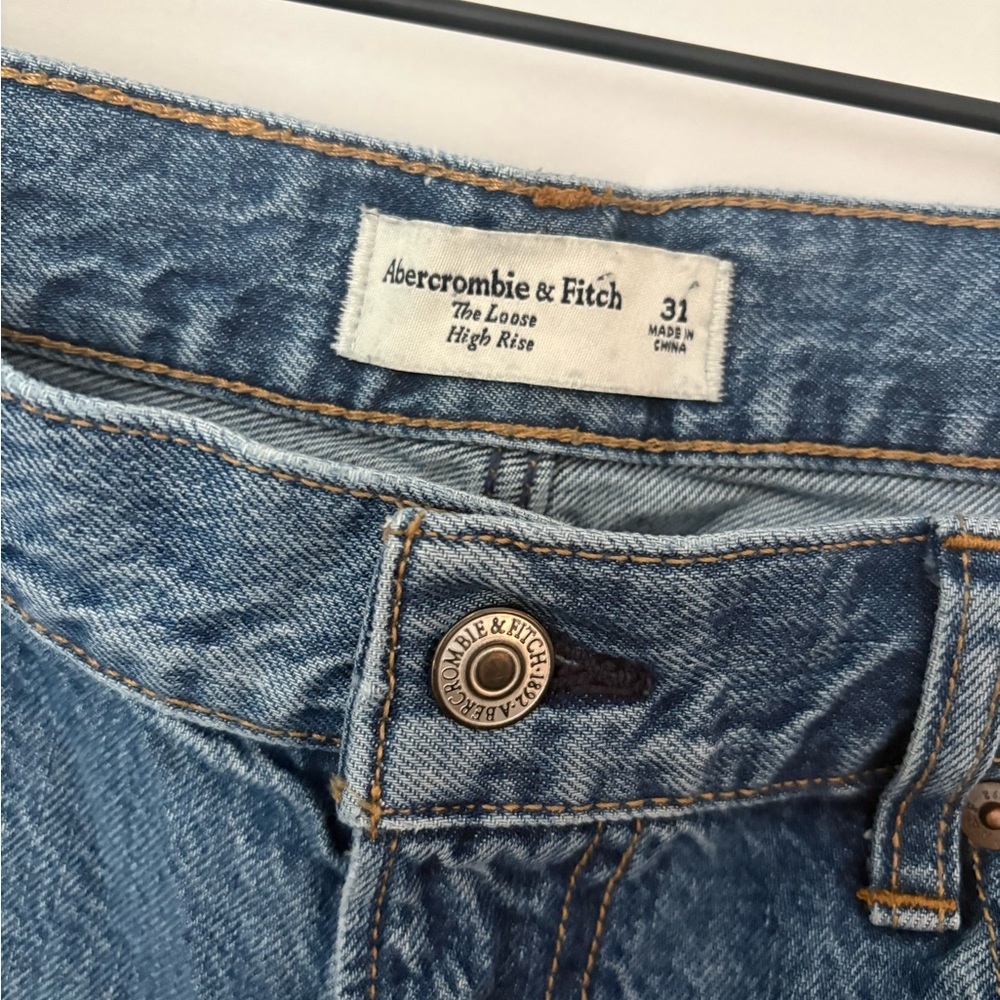 Women’s Abercrombie & Fitch Loose High Rise Baggy Y2K Jeans Size 31 - Picture 2 of 5